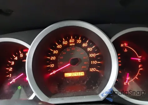 2007 Toyota Tacoma Prerunner V6 z USA, uszkodzony, nr VIN 3TMJU62N67M041633